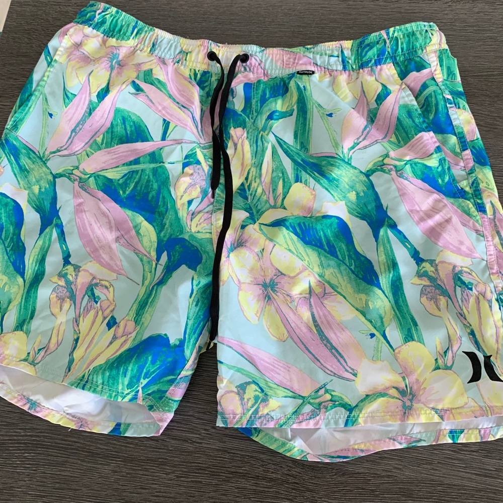 Hurley Board shorts artist series